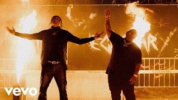 Hands Up 